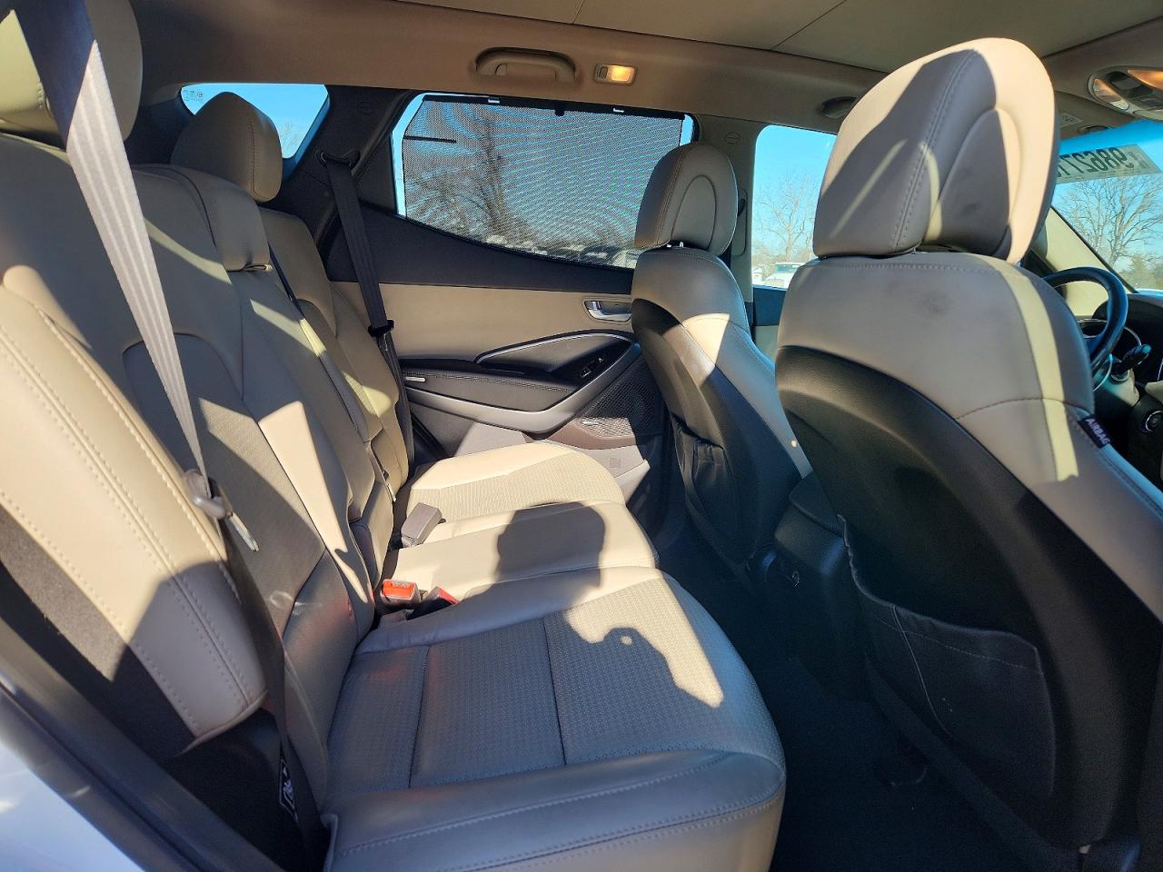2014 Hyundai Santa Fe Sport White vin: 5XYZUDLB6EG149398
