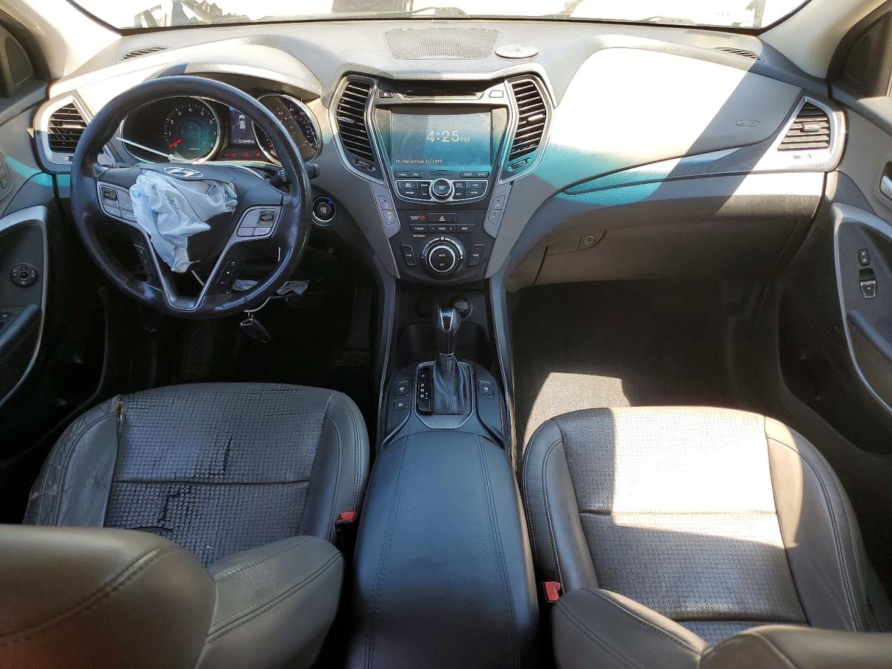 2014 Hyundai Santa Fe Sport 2.4l Silver vin: 5XYZUDLB6EG228148