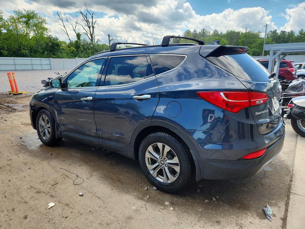 2015 Hyundai Santa Fe Sport 2.4l Blue vin: 5XYZUDLB6FG264732