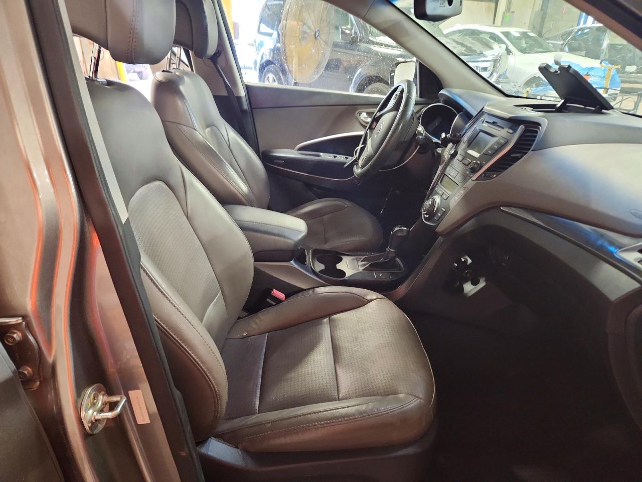 2015 Hyundai Santa Fe Sport 2.4l Gray vin: 5XYZUDLB6FG284706