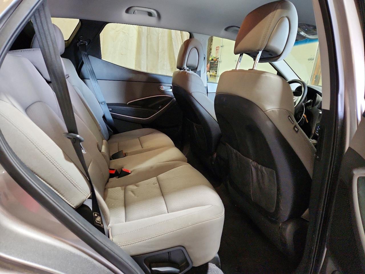 2015 Hyundai Santa Fe Sport 2.4l Серый vin: 5XYZUDLB6FG284723