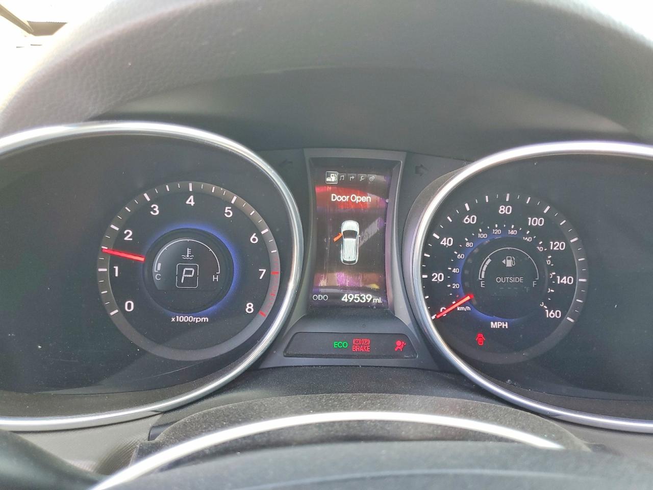 2015 Hyundai Santa Fe Sport 2.4l Белый vin: 5XYZUDLB6FG290859