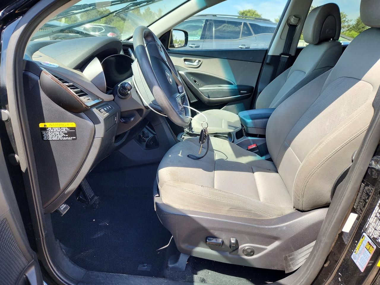 2017 Hyundai Santa Fe Sport 2.4l Черный vin: 5XYZUDLB6HG398191