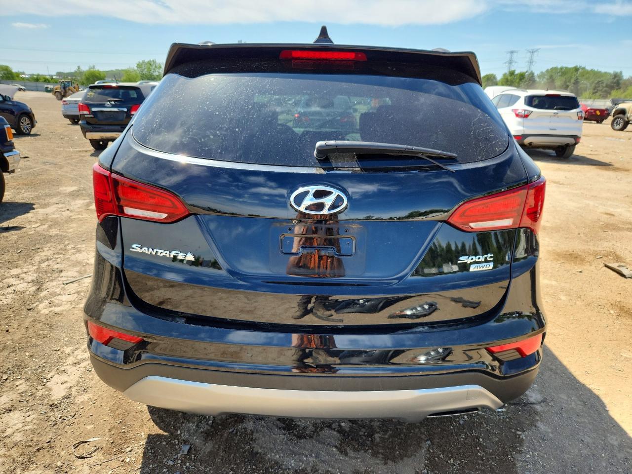 2017 Hyundai Santa Fe Sport 2.4l Черный vin: 5XYZUDLB6HG398191