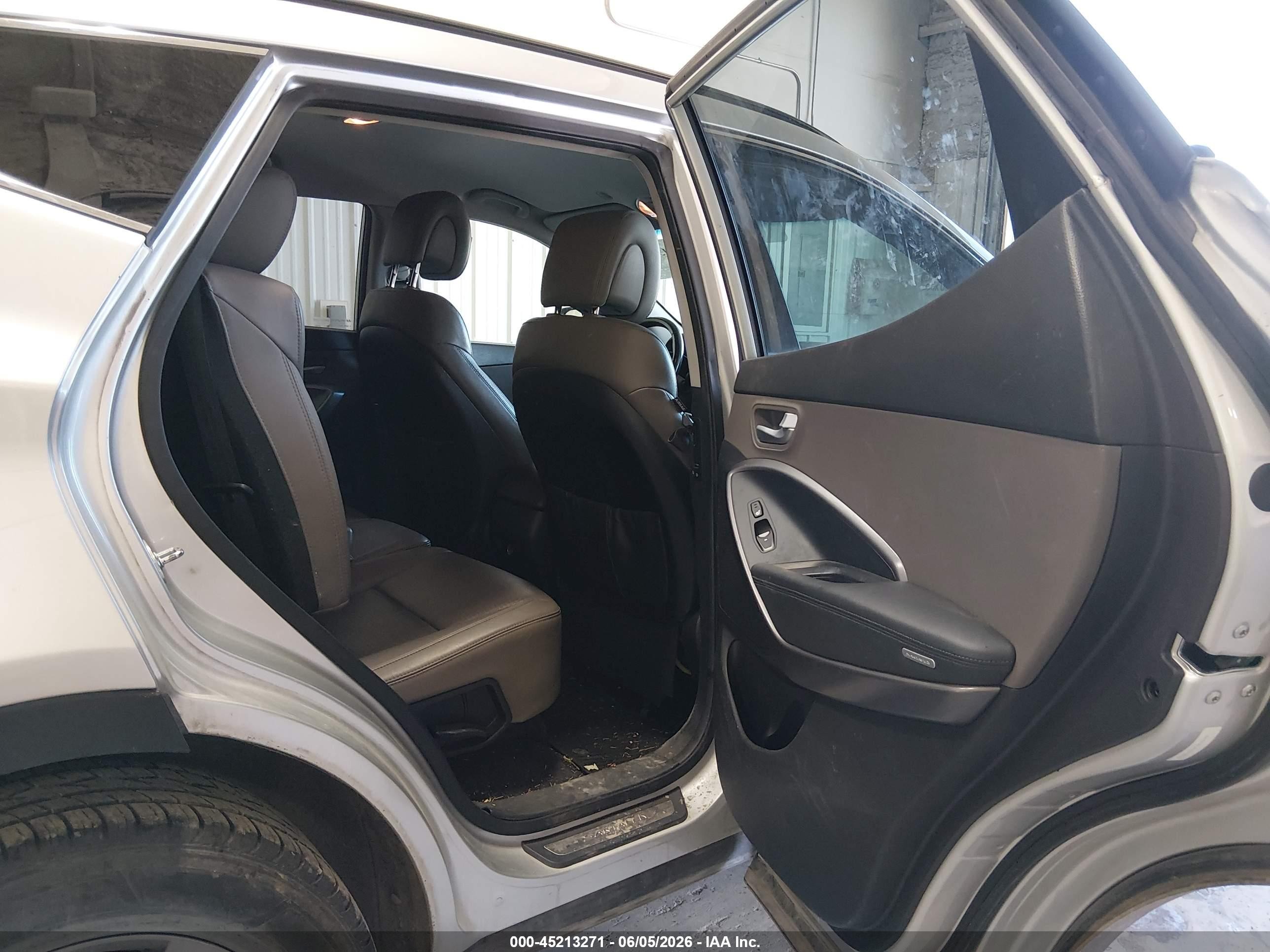 2013 Hyundai Santa Fe Sport Silver vin: 5XYZUDLB7DG028247