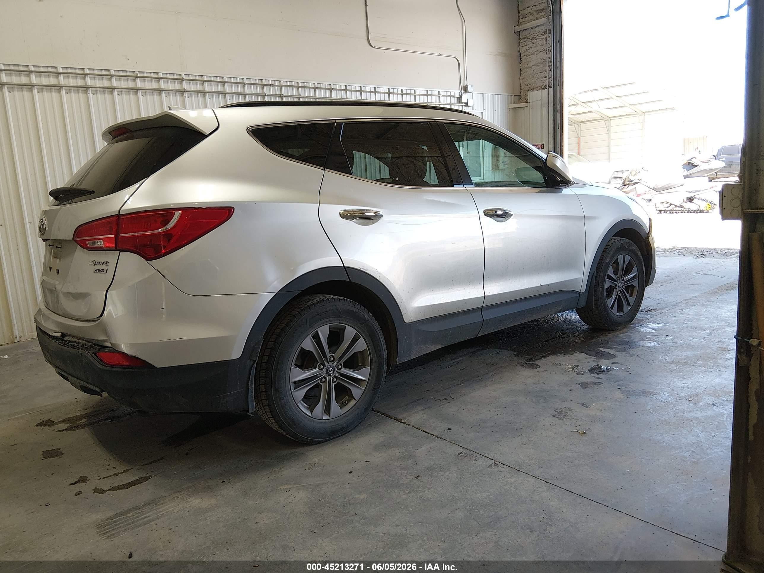 2013 Hyundai Santa Fe Sport Silver vin: 5XYZUDLB7DG028247