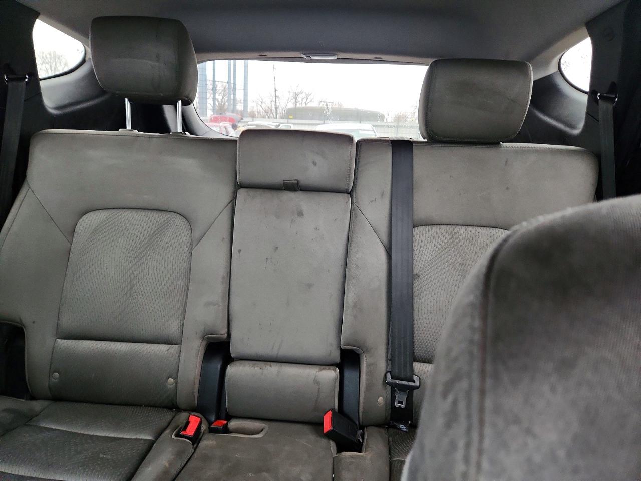 2013 Hyundai Santa Fe Sport 2.4l White vin: 5XYZUDLB7DG060695