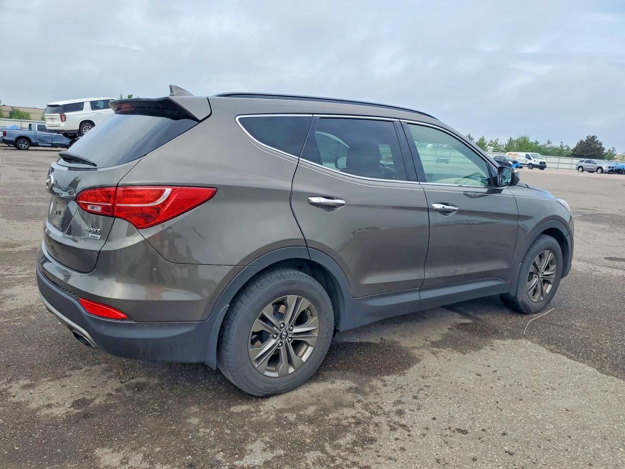 2014 Hyundai Santa Fe Sport 2.4l Серый vin: 5XYZUDLB7EG194477
