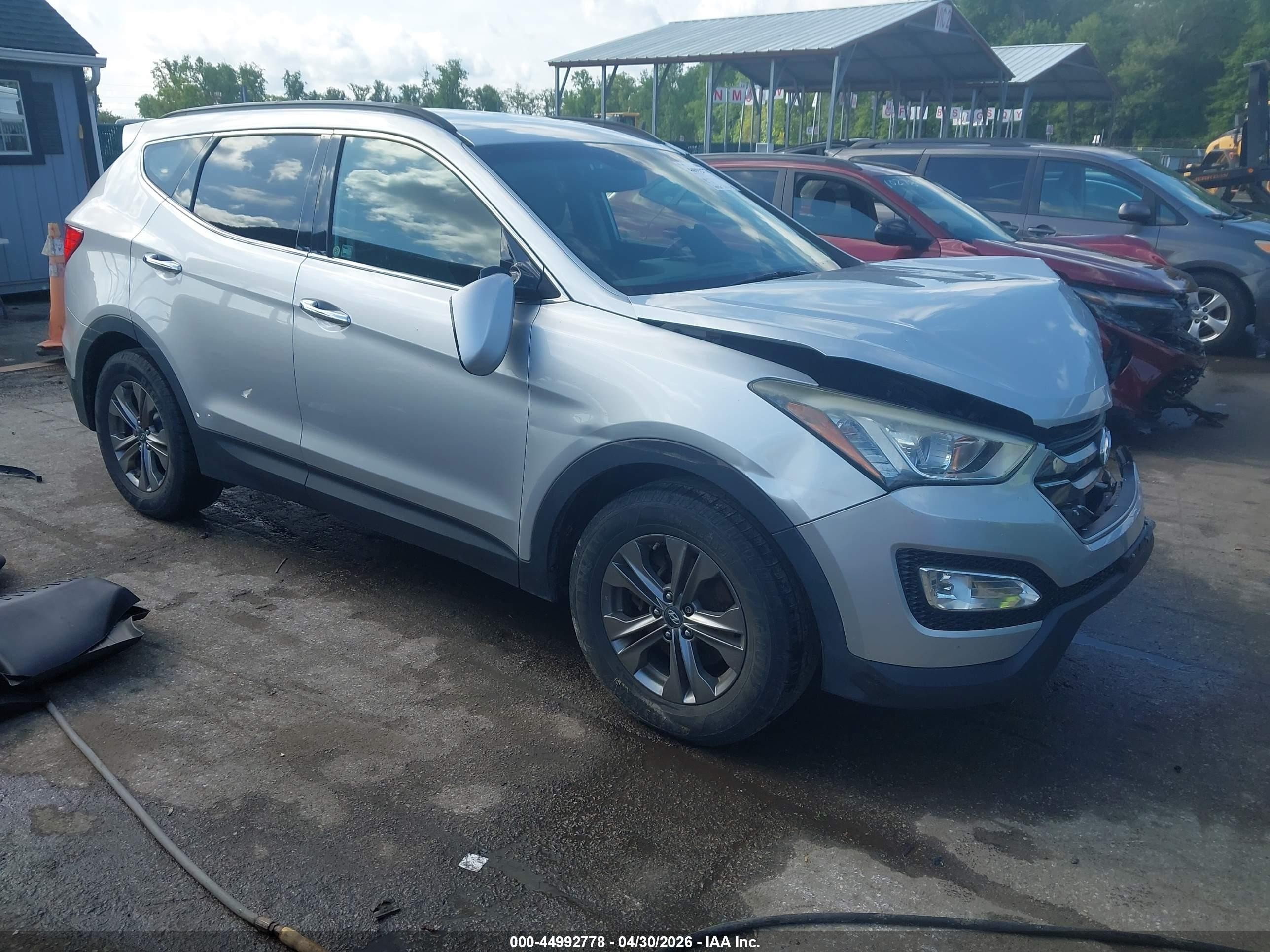 2015 Hyundai Santa Fe Sport 2.4l Silver vin: 5XYZUDLB7FG275903
