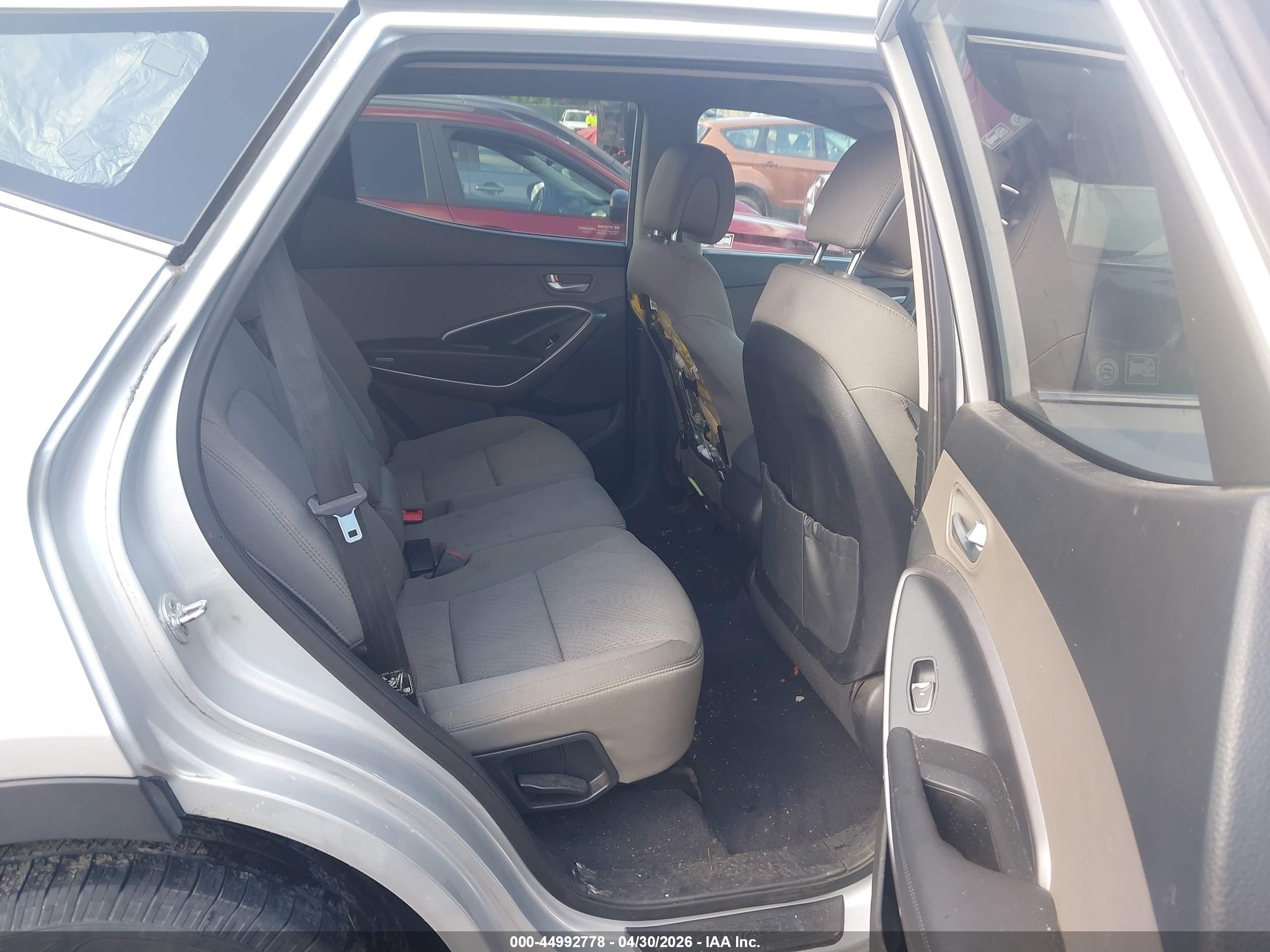 2015 Hyundai Santa Fe Sport 2.4l Silver vin: 5XYZUDLB7FG275903