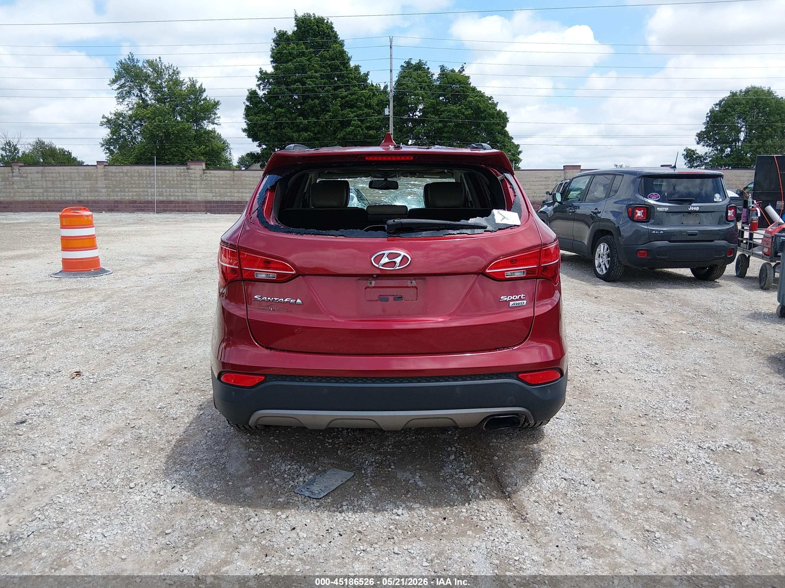 2015 Hyundai Santa Fe Sport 2.4l Red vin: 5XYZUDLB7FG303165