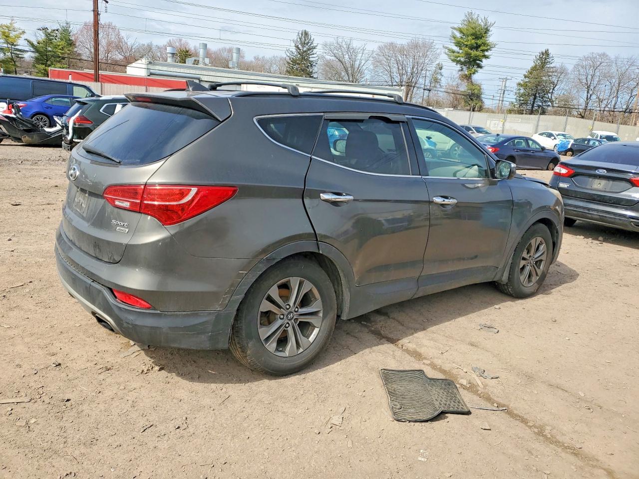 2013 Hyundai Santa Fe Sport 2.4l Silver vin: 5XYZUDLB8DG099585