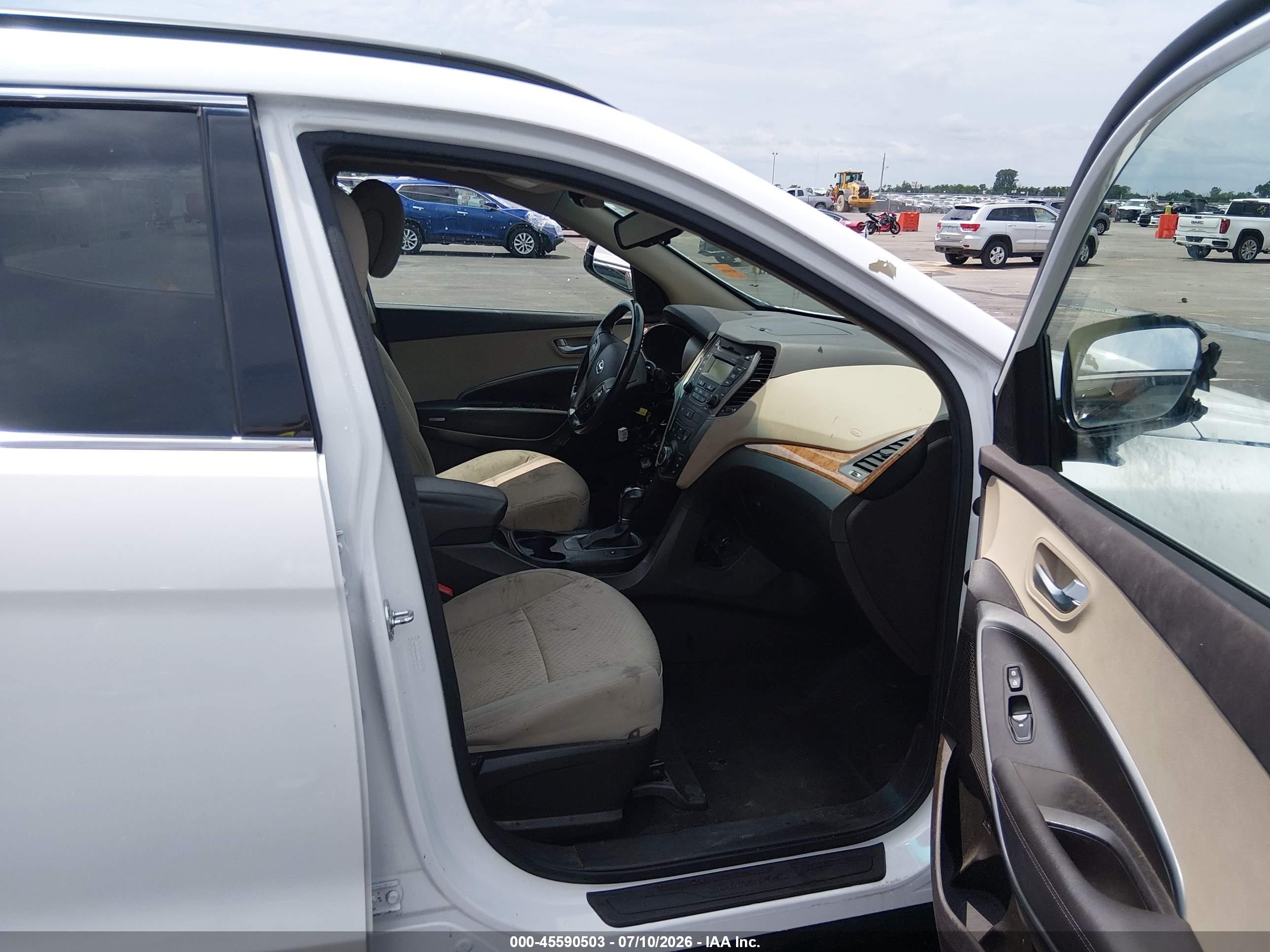 2013 Hyundai Santa Fe Sport White vin: 5XYZUDLB8DG105756
