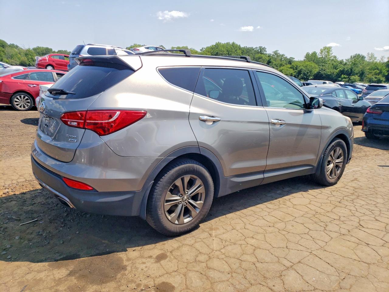 2014 Hyundai Santa Fe Sport 2.4l Silver vin: 5XYZUDLB8EG195122