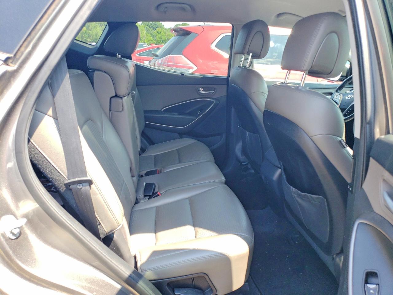 2014 Hyundai Santa Fe Sport 2.4l Silver vin: 5XYZUDLB8EG195122