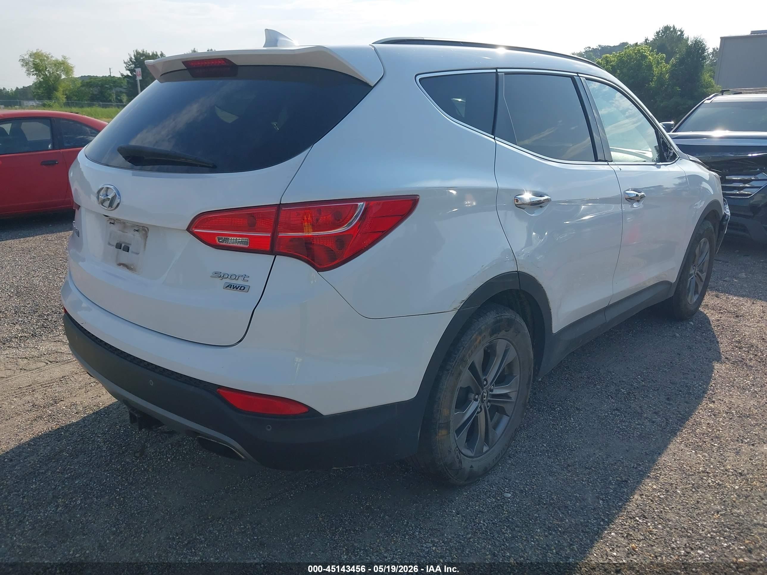 2014 Hyundai Santa Fe Sport 2.4l Белый vin: 5XYZUDLB8EG215269
