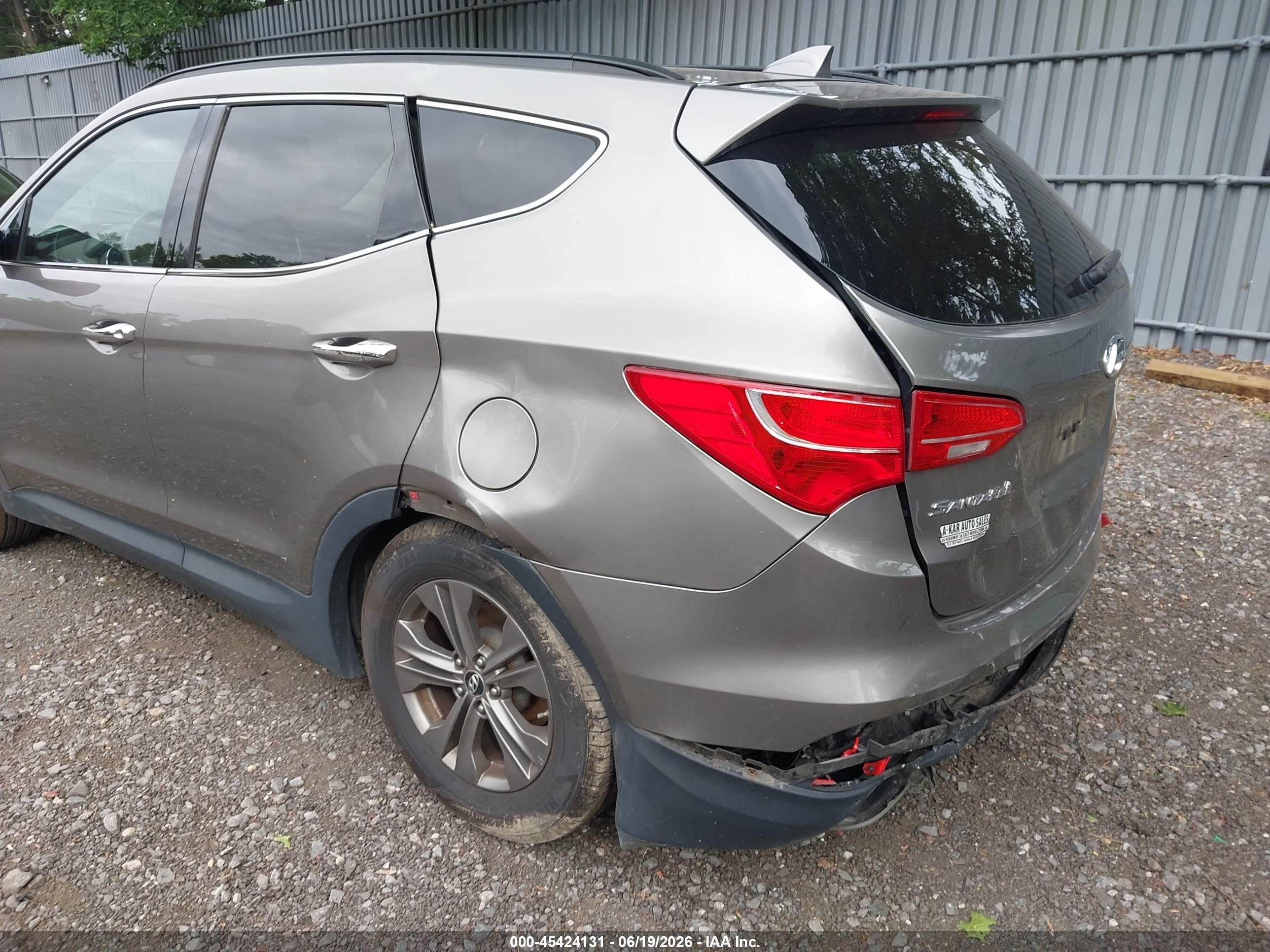 2014 Hyundai Santa Fe Sport 2.4l Silver vin: 5XYZUDLB8EG220200