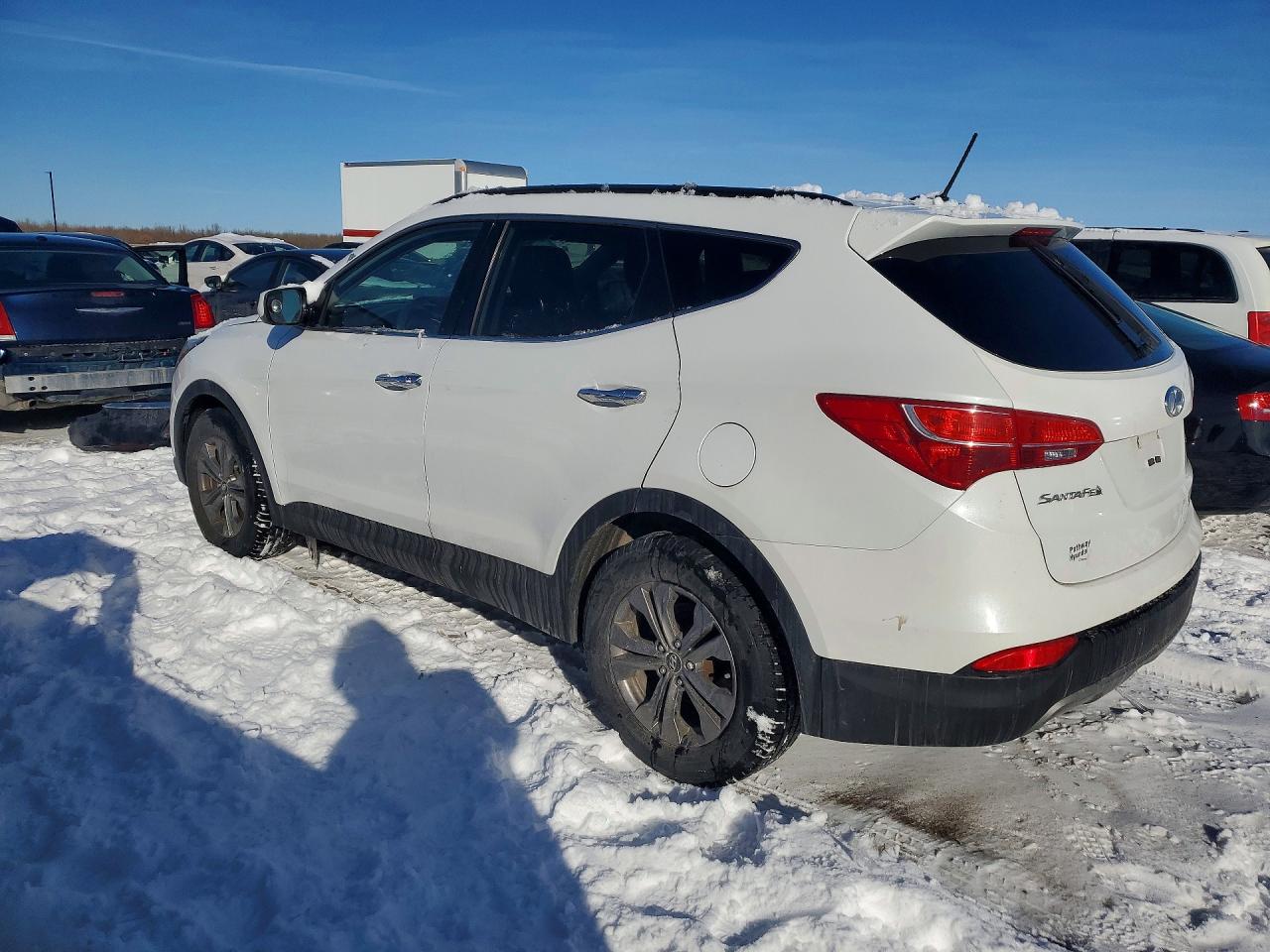 2014 Hyundai Santa Fe Sport White vin: 5XYZUDLB8EG224778