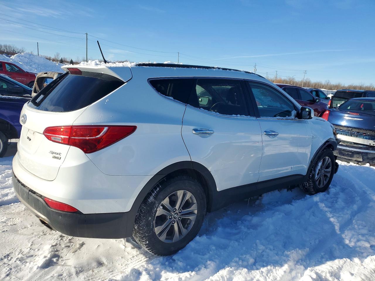 2014 Hyundai Santa Fe Sport White vin: 5XYZUDLB8EG224778