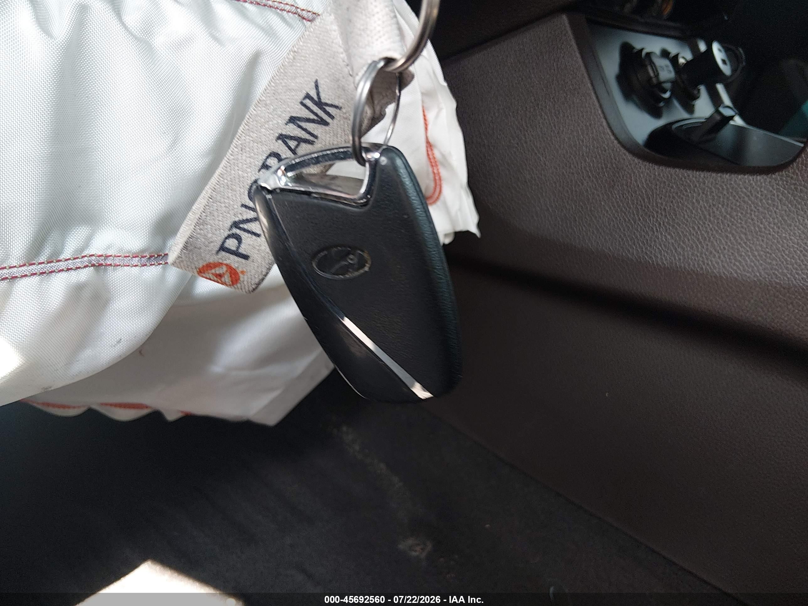 2015 Hyundai Santa Fe Sport 2.4l Серый vin: 5XYZUDLB8FG263887