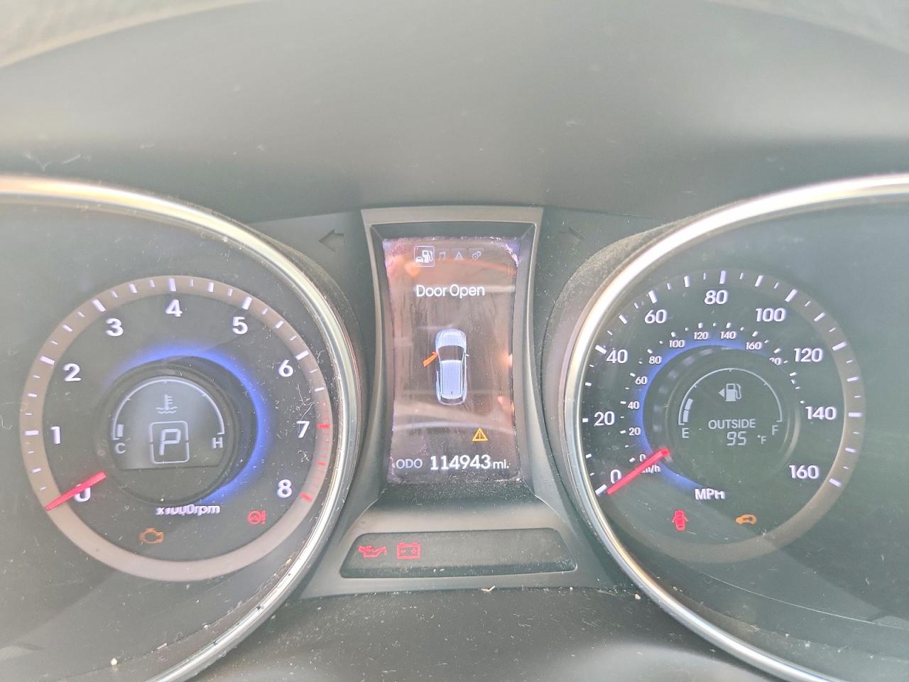 2013 Hyundai Santa Fe Sport 2.4l White vin: 5XYZUDLB9DG056860