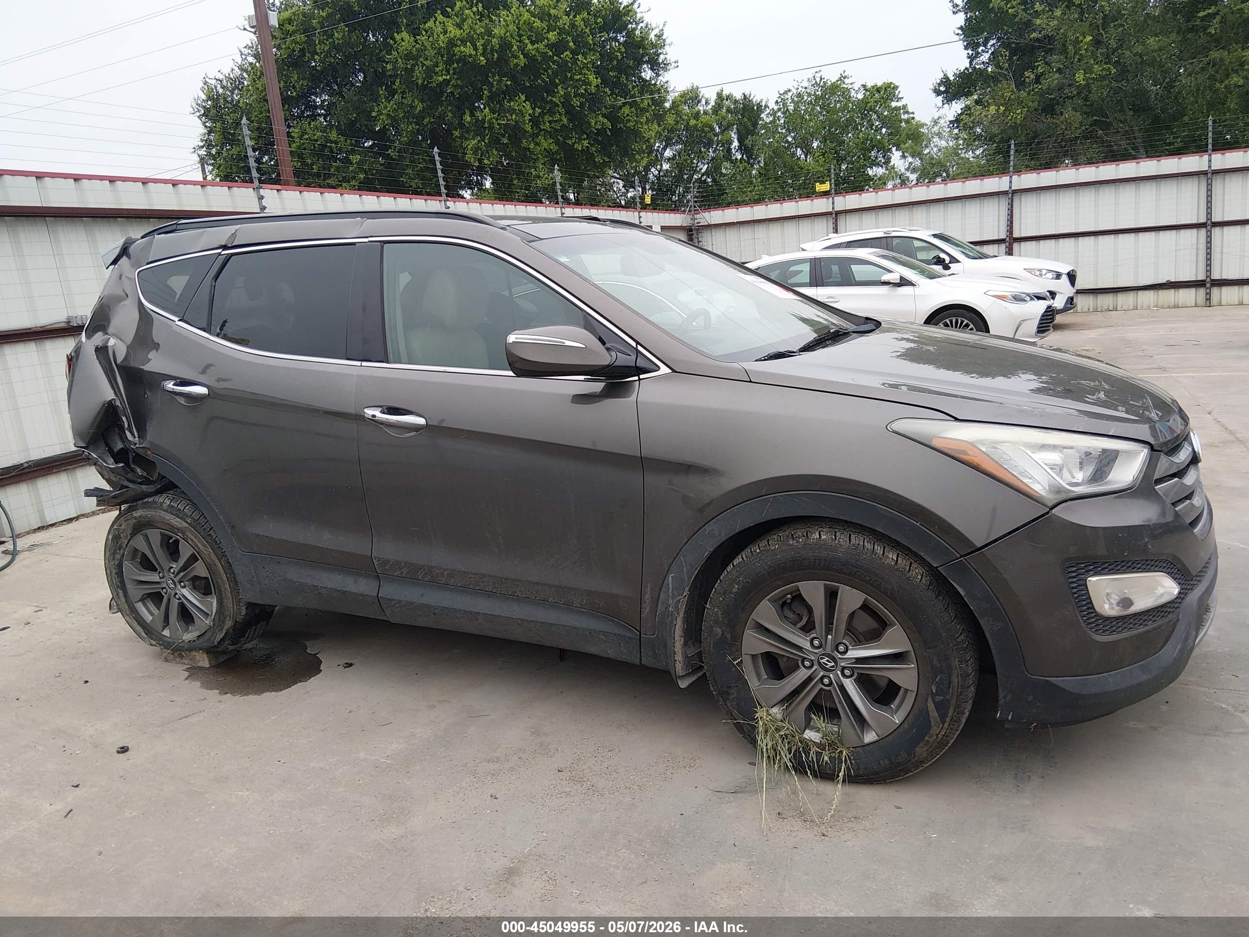2014 Hyundai Santa Fe Sport 2.4l Коричневый vin: 5XYZUDLB9EG138184