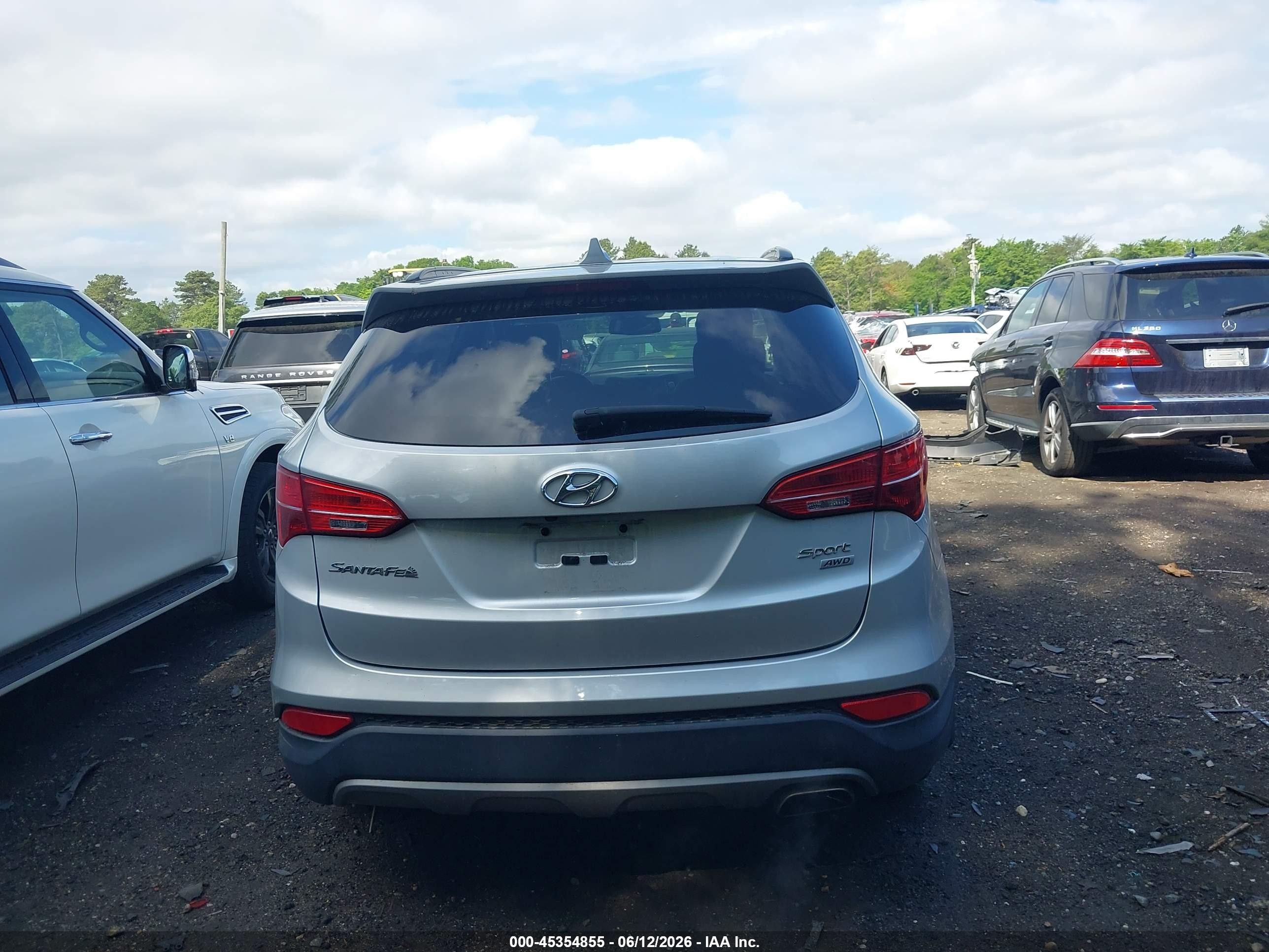 2015 Hyundai Santa Fe Sport 2.4l Silver vin: 5XYZUDLB9FG285686