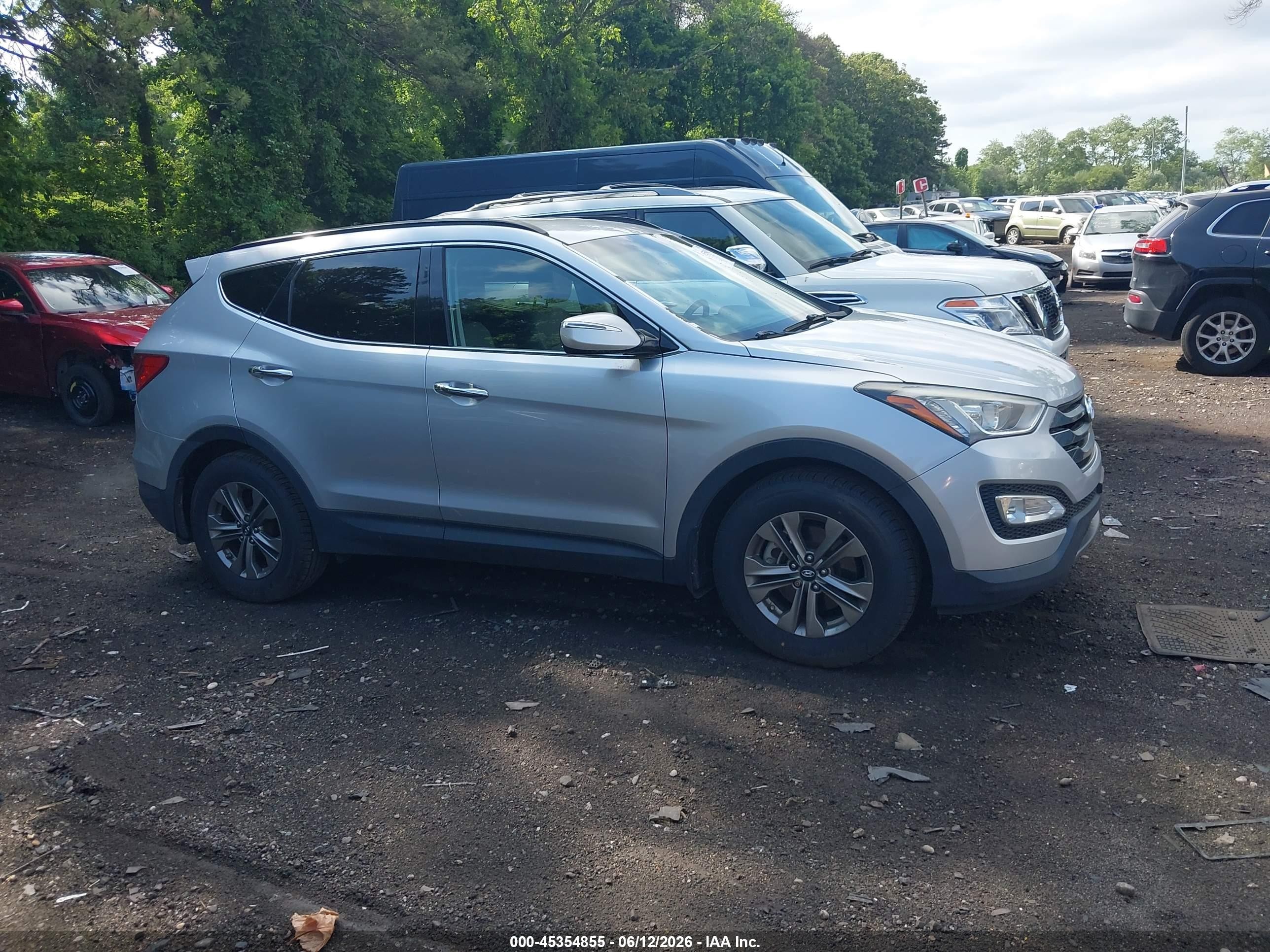 2015 Hyundai Santa Fe Sport 2.4l Silver vin: 5XYZUDLB9FG285686