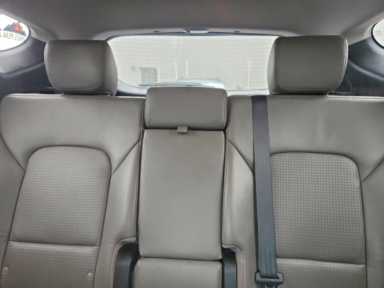 2013 Hyundai Santa Fe Sport 2.4l Silver vin: 5XYZUDLBXDG099278