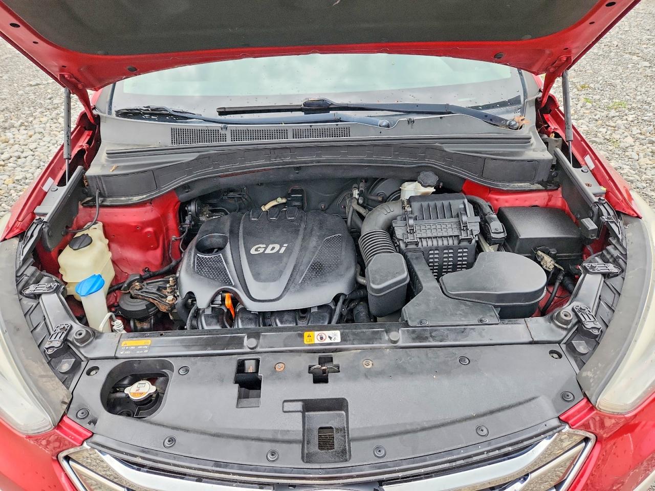 2013 Hyundai Santa Fe Sport 2.4l Red vin: 5XYZUDLBXDG107654