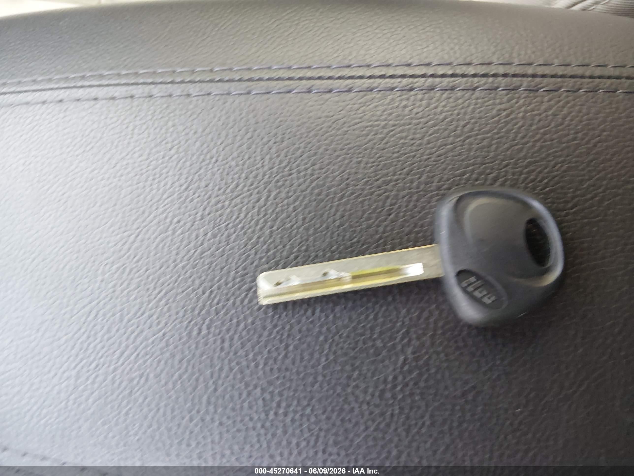 2013 Hyundai Santa Fe Sport Серый vin: 5XYZUDLBXDG108660