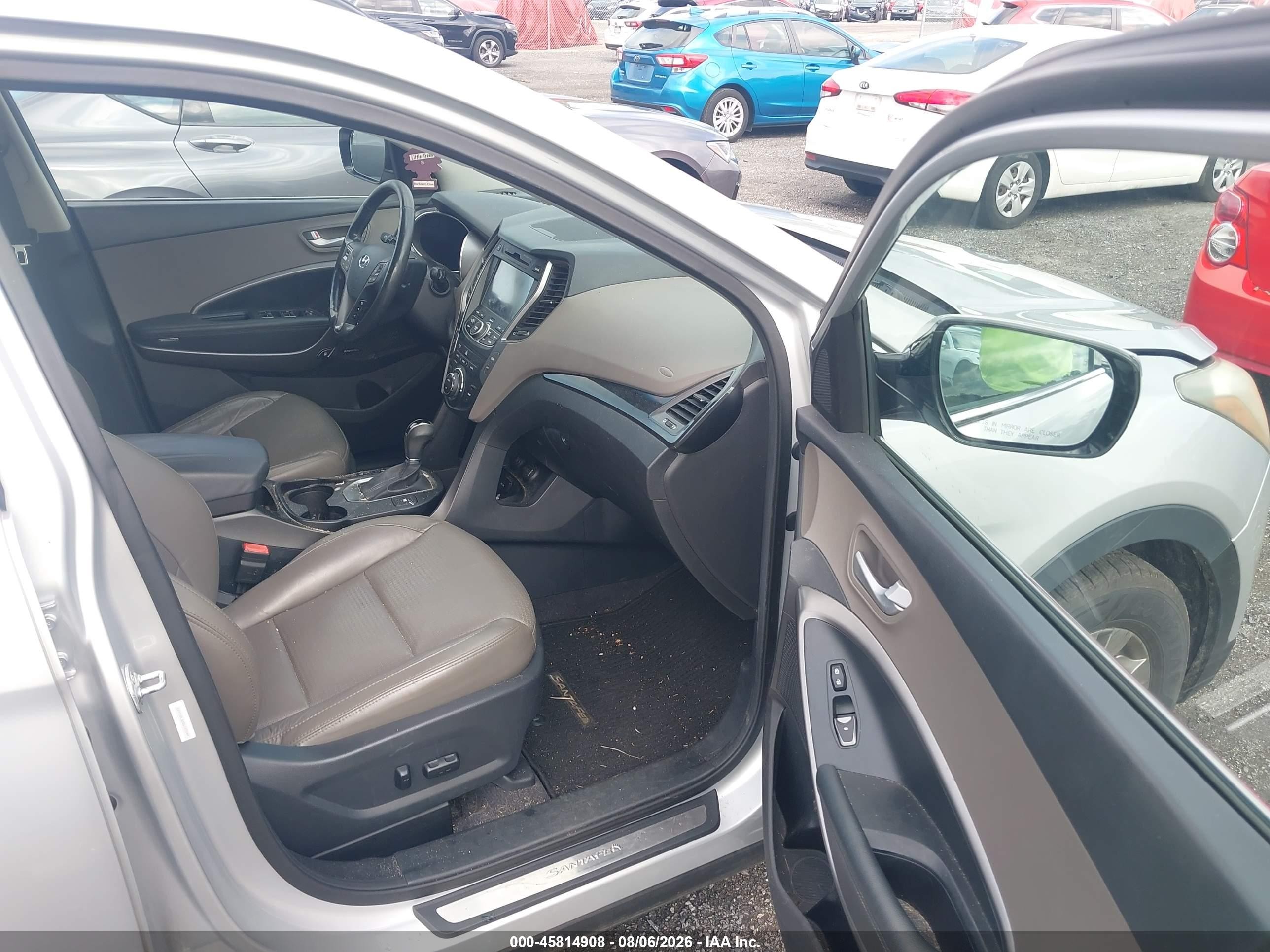 2014 Hyundai Santa Fe Sport 2.4l Silver vin: 5XYZUDLBXEG157049