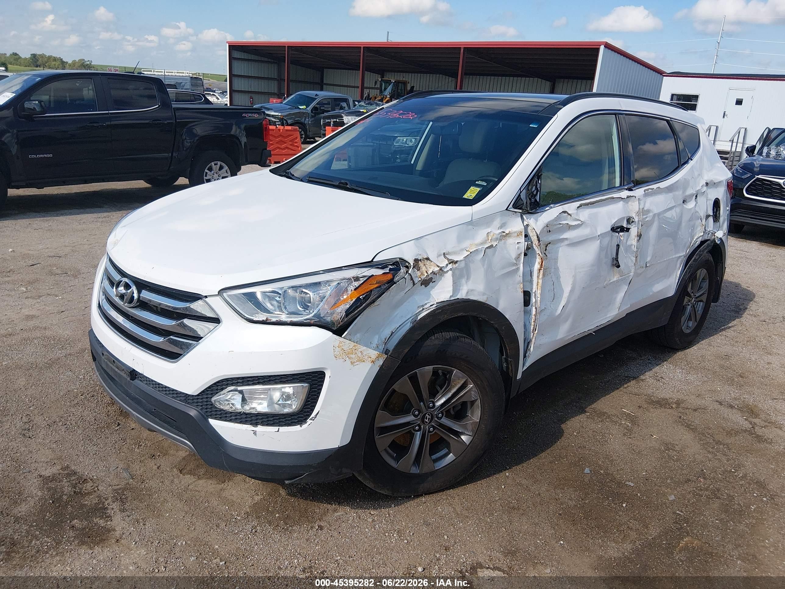 2014 Hyundai Santa Fe Sport 2.4l Белый vin: 5XYZUDLBXEG228749