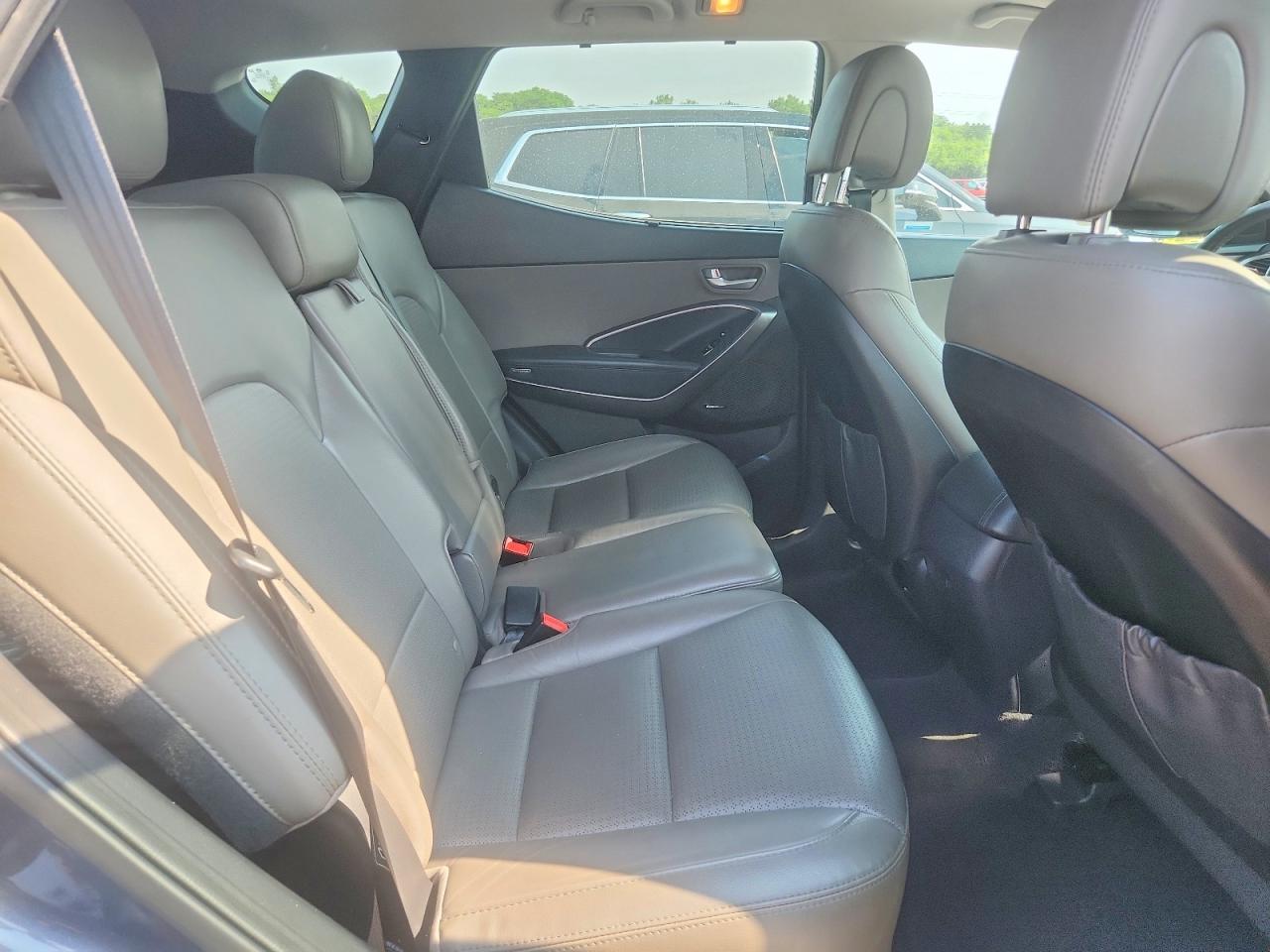 2014 Hyundai Santa Fe Sport 2.4l Blue vin: 5XYZUDLBXEG230470