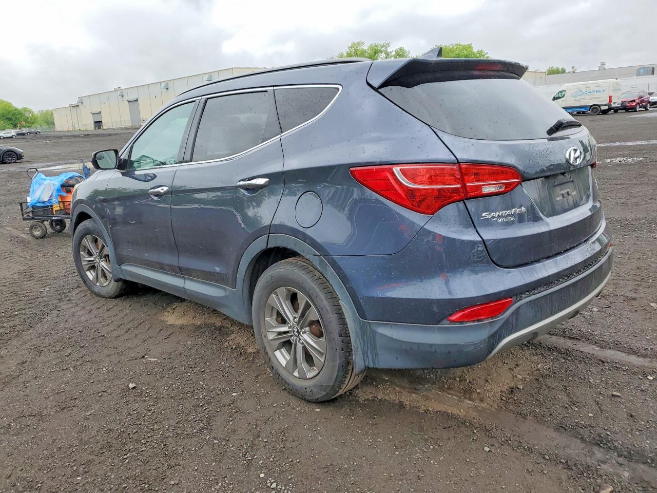 2015 Hyundai Santa Fe Sport 2.4l Blue vin: 5XYZUDLBXFG239042