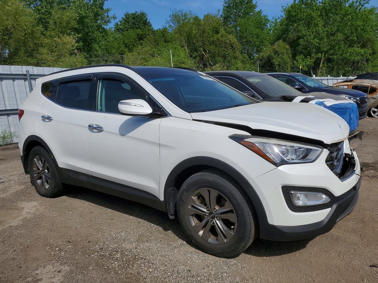 2015 Hyundai Santa Fe Sport 2.4l Белый vin: 5XYZUDLBXFG261218
