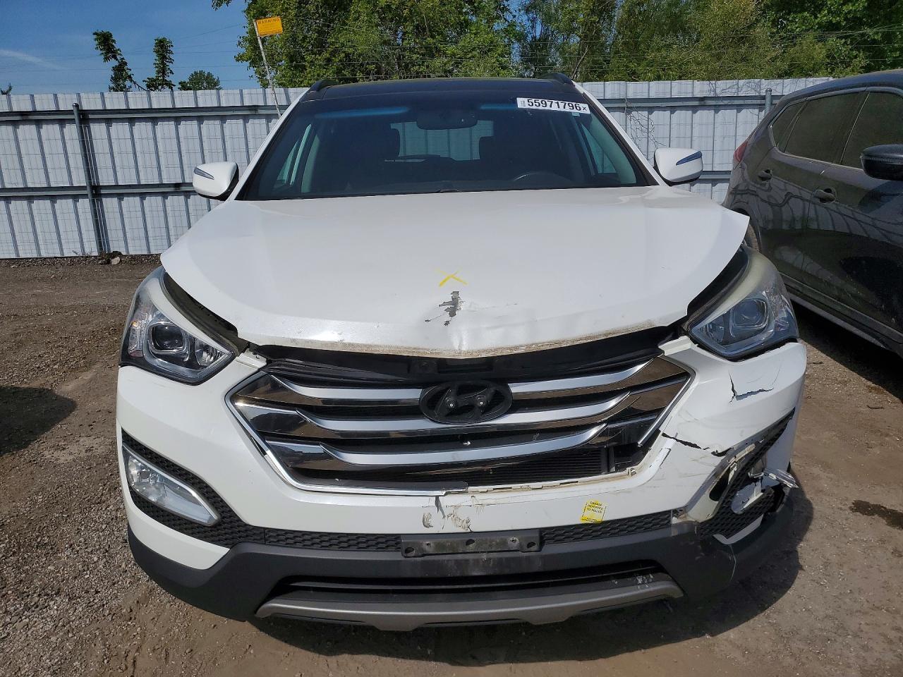 2015 Hyundai Santa Fe Sport 2.4l Белый vin: 5XYZUDLBXFG261218
