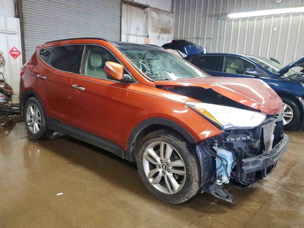 2014 Hyundai Santa Fe Sport 2.0t Оранжевый vin: 5XYZW3LA1EG204948