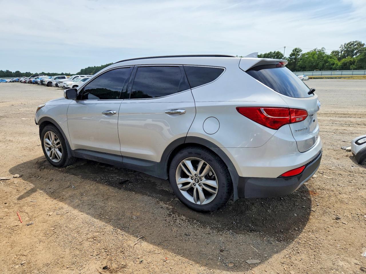 2014 Hyundai Santa Fe Sport 2.0t Silver vin: 5XYZW3LA2EG223248