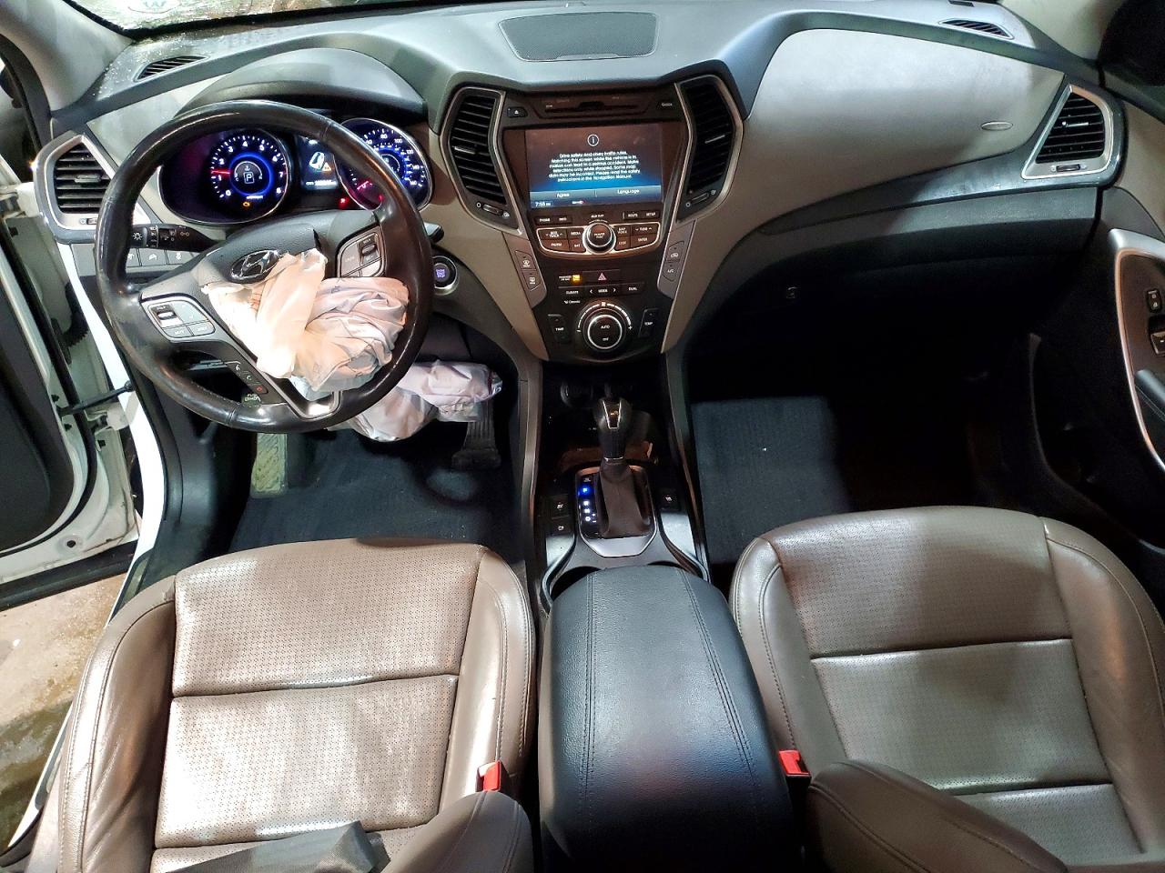 2014 Hyundai Santa Fe Sport 2.0t White vin: 5XYZW3LA3EG199753