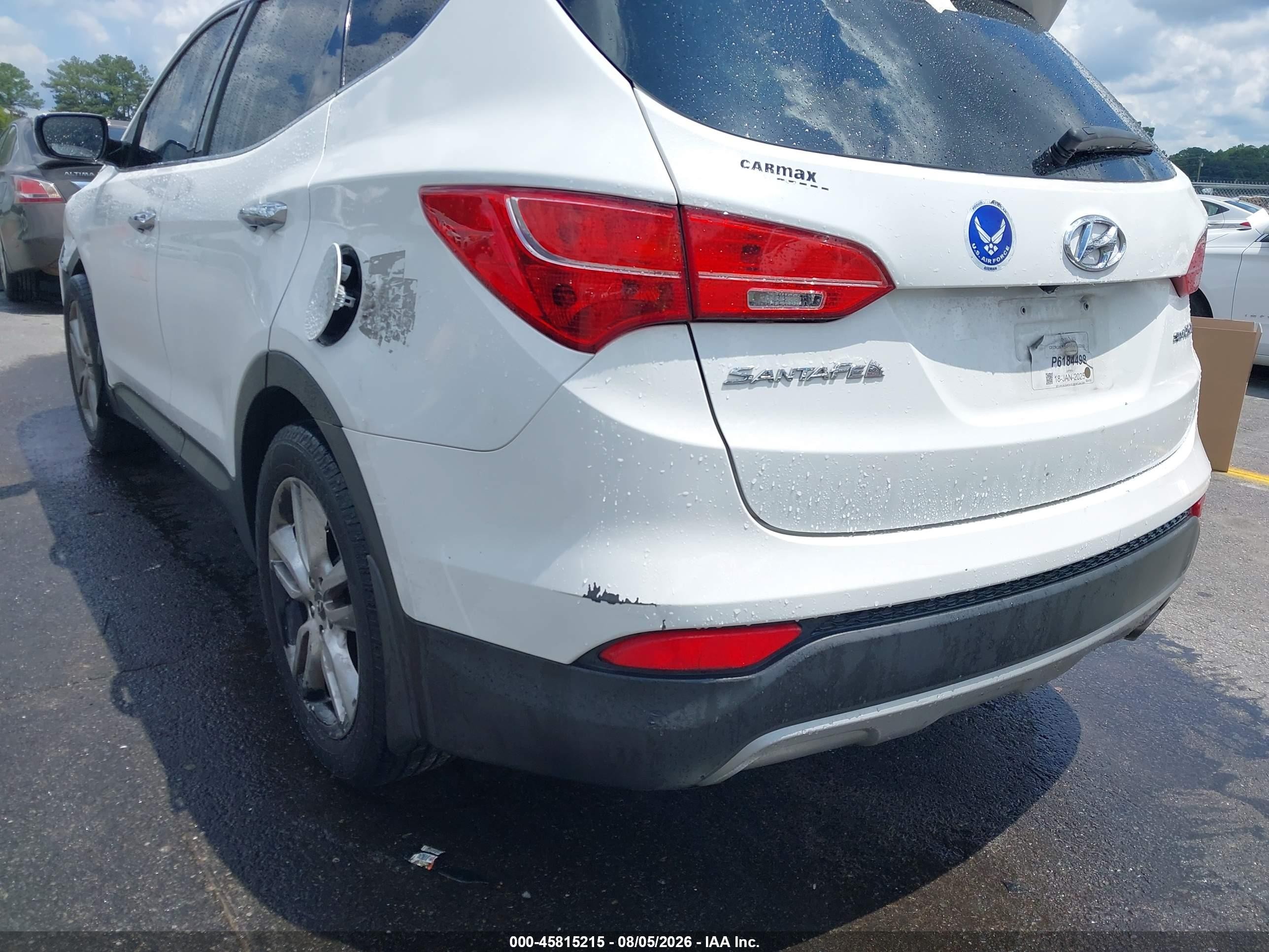 2013 Hyundai Santa Fe Sport 2.0t White vin: 5XYZW3LA4DG069348