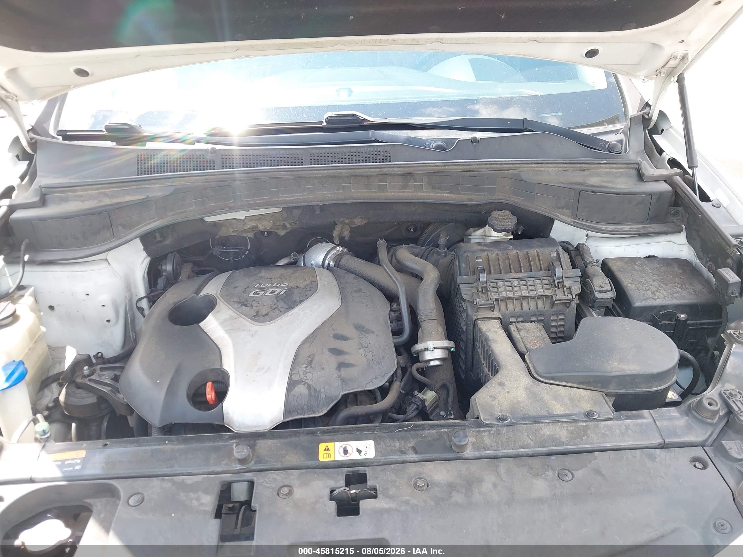 2013 Hyundai Santa Fe Sport 2.0t White vin: 5XYZW3LA4DG069348