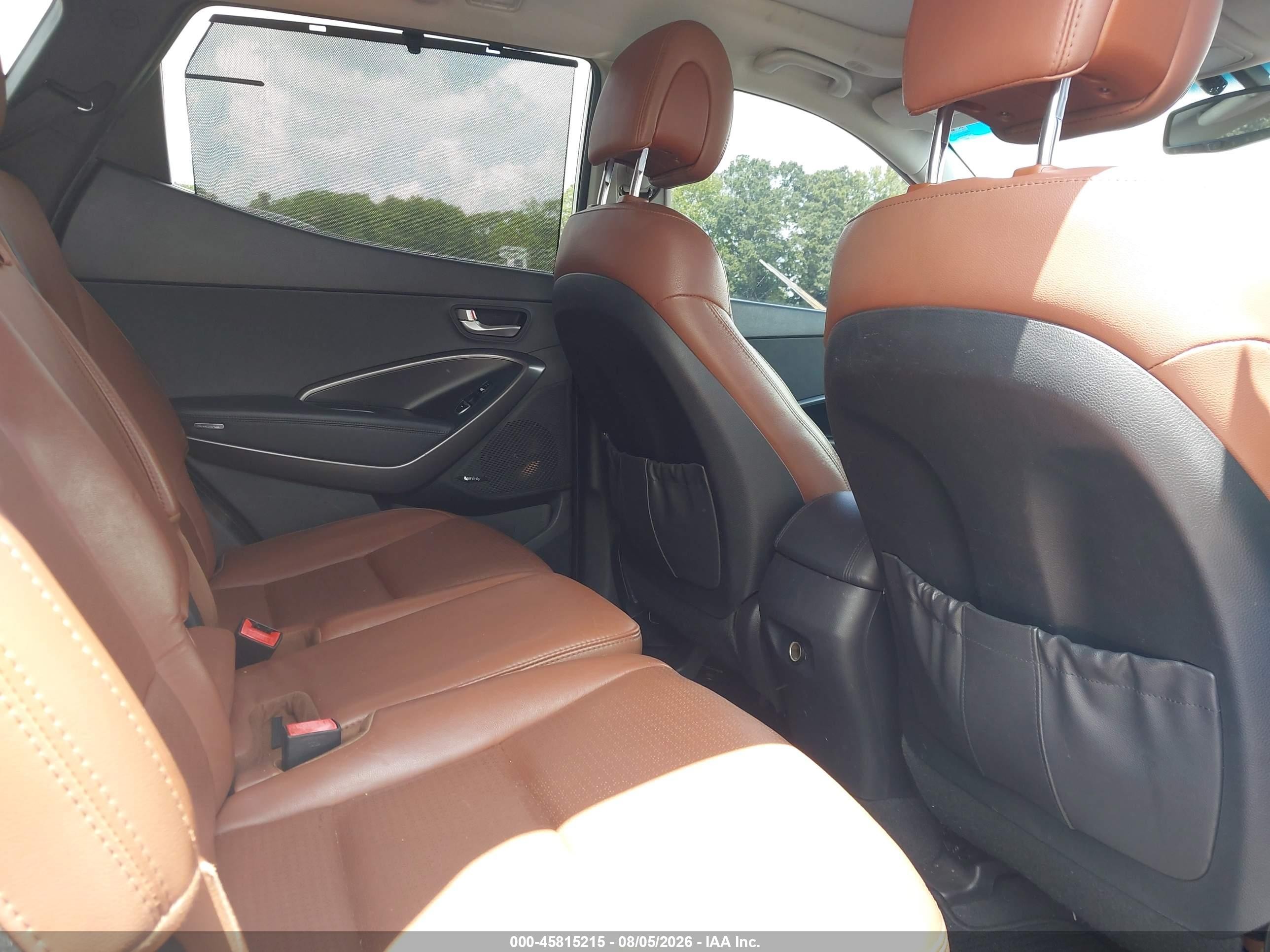 2013 Hyundai Santa Fe Sport 2.0t White vin: 5XYZW3LA4DG069348