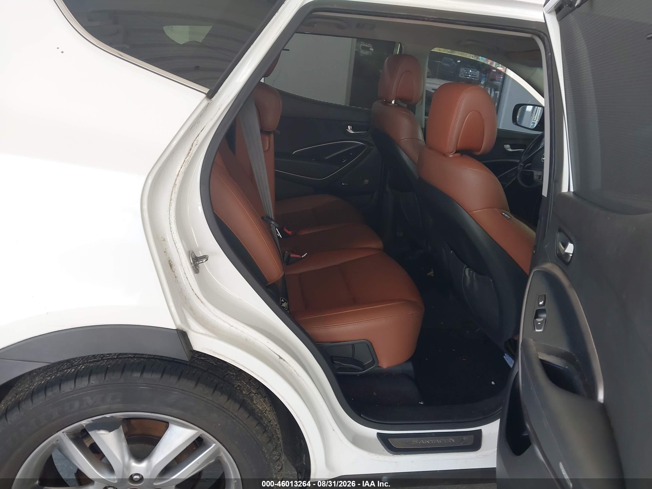 2013 Hyundai Santa Fe Sport 2.0t White vin: 5XYZW3LA5DG069729