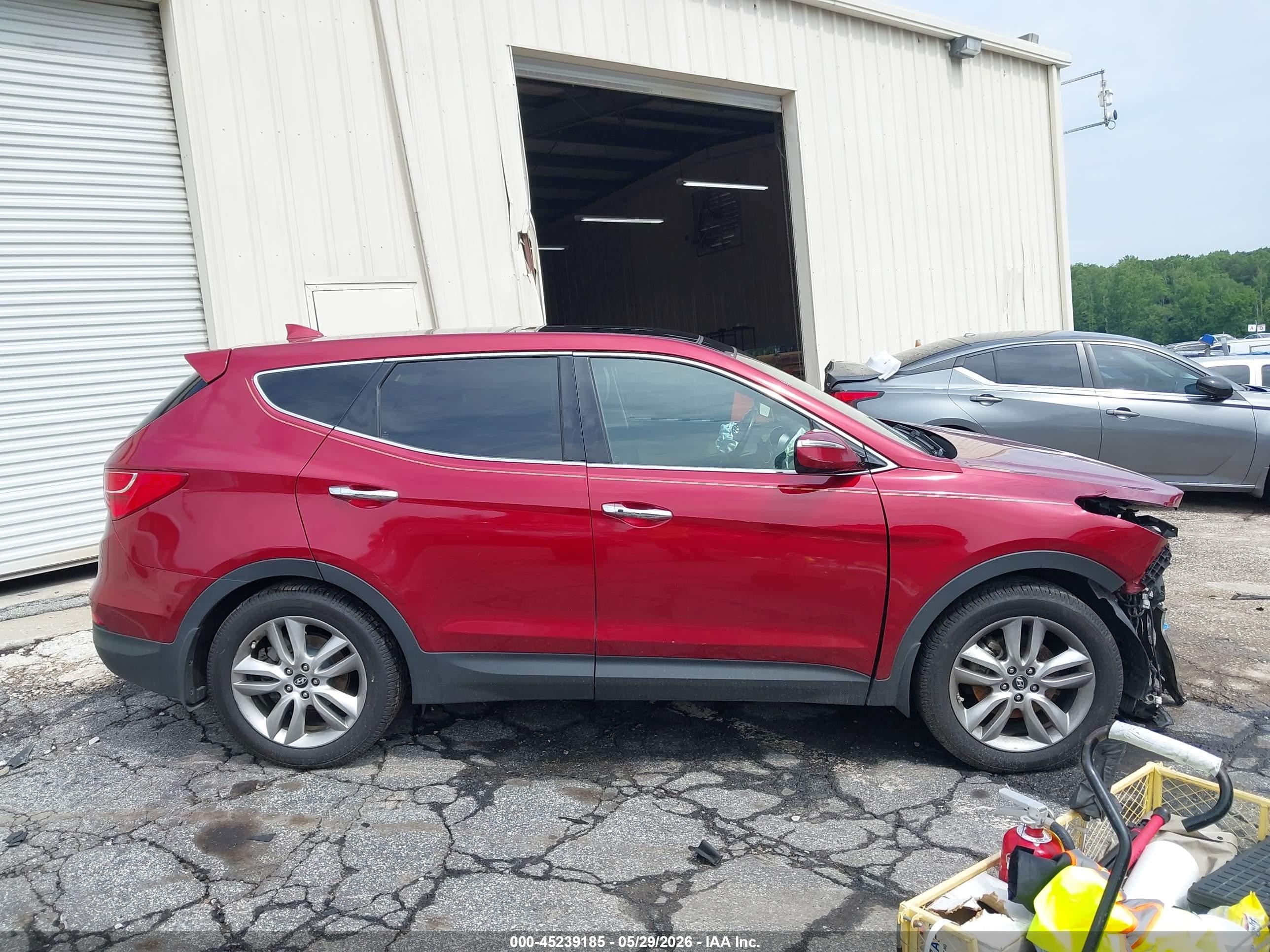 2013 Hyundai Santa Fe Sport 2.0t Maroon vin: 5XYZW3LA7DG026235