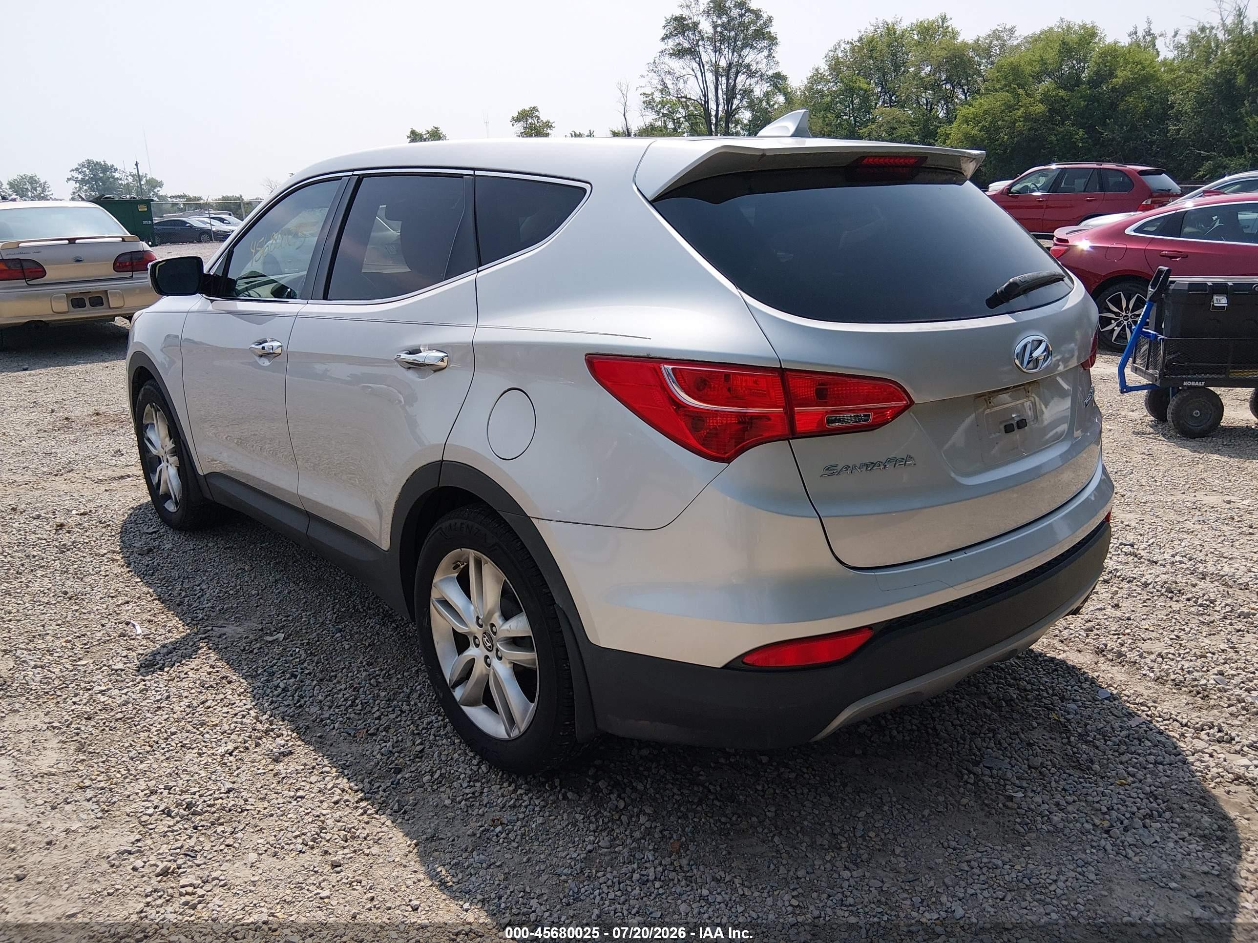 2013 Hyundai Santa Fe Sport 2.0t Silver vin: 5XYZW3LA7DG062832