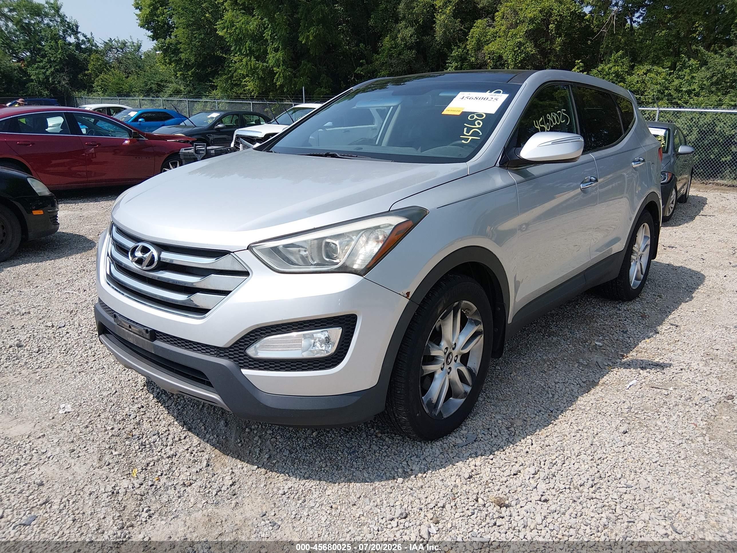 2013 Hyundai Santa Fe Sport 2.0t Silver vin: 5XYZW3LA7DG062832
