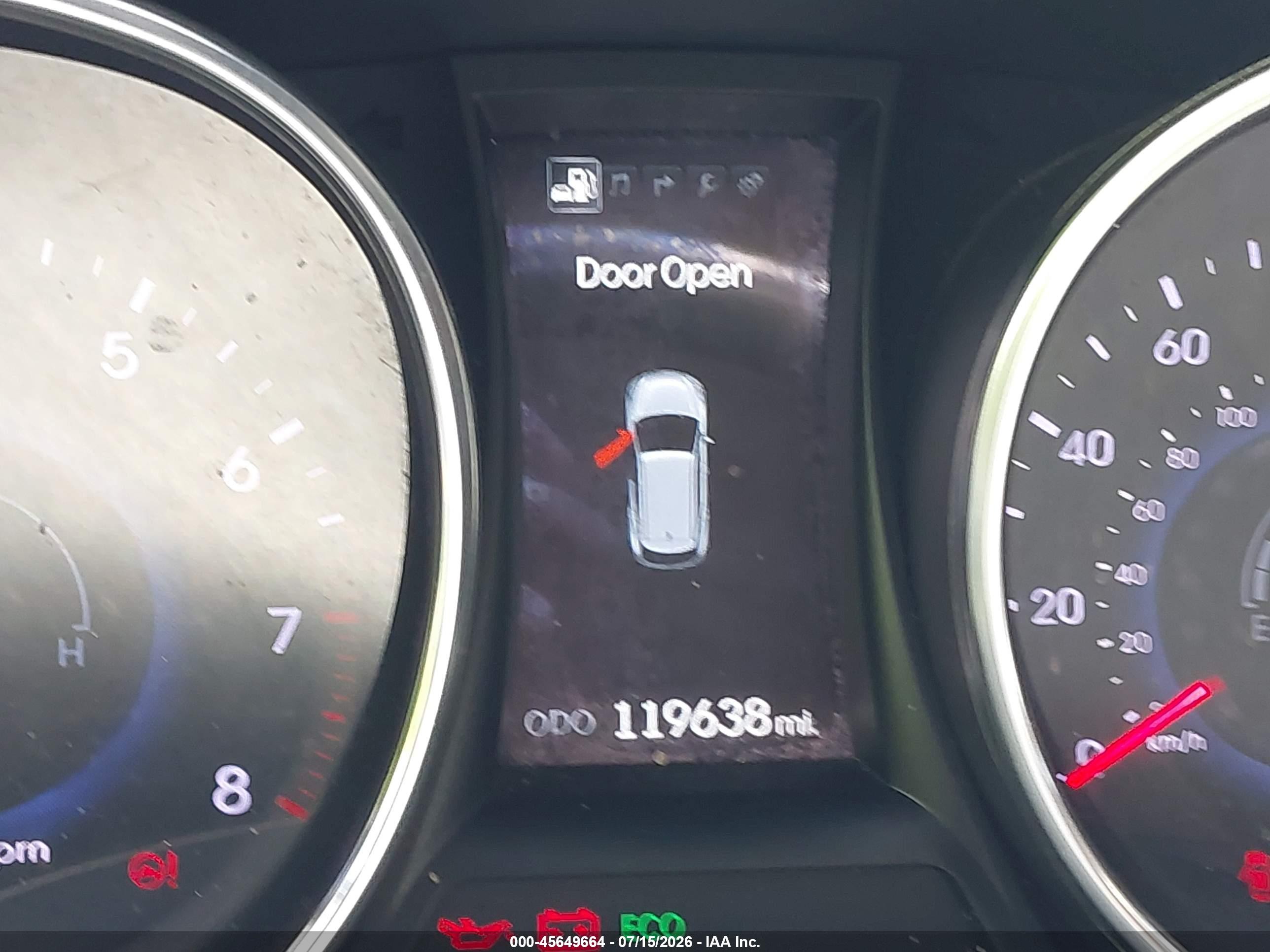 2013 Hyundai Santa Fe Sport 2.0t White vin: 5XYZW3LA7DG104979