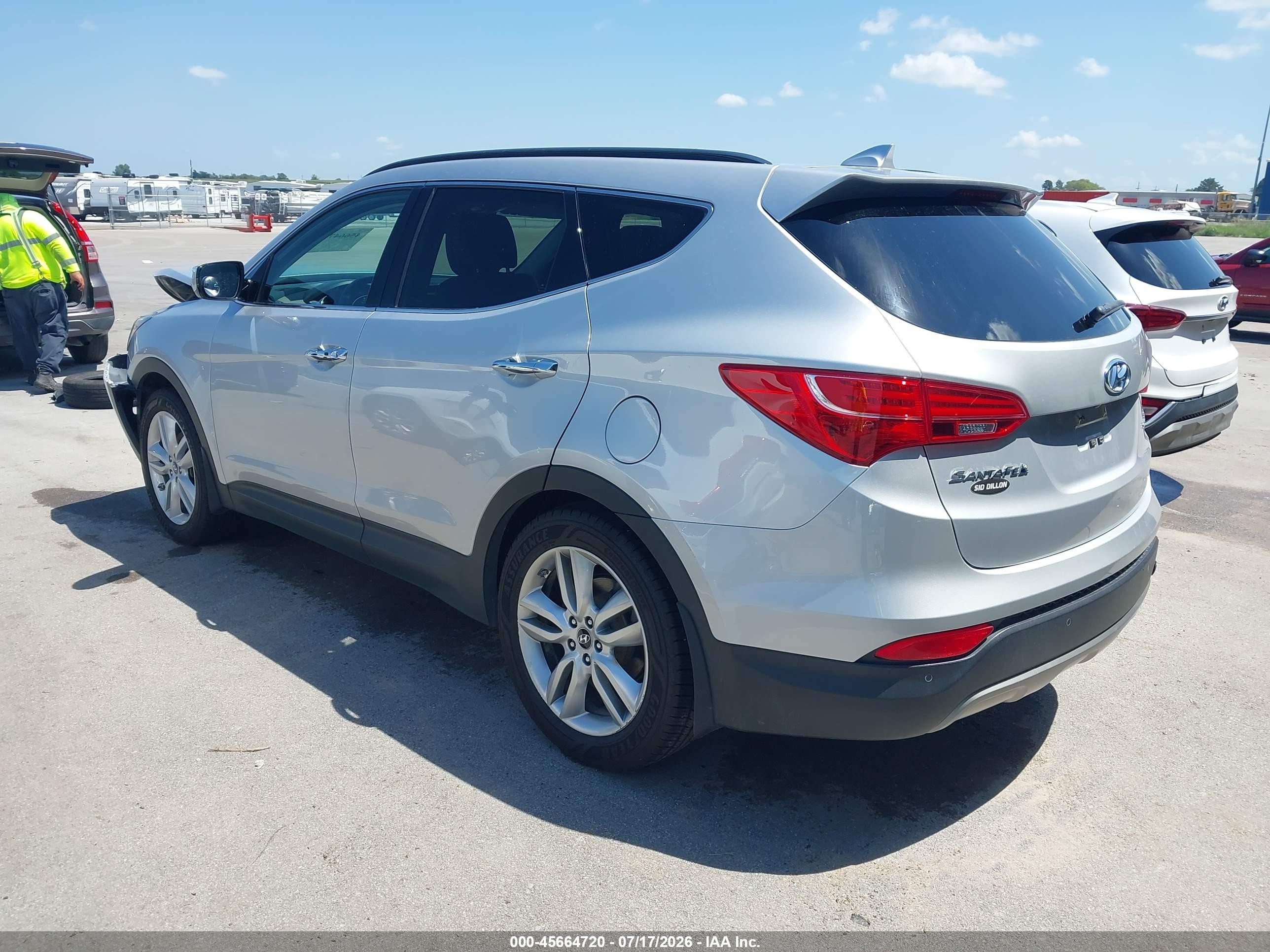 2014 Hyundai Santa Fe Sport 2.0l Turbo Серебряный vin: 5XYZW3LA8EG204798