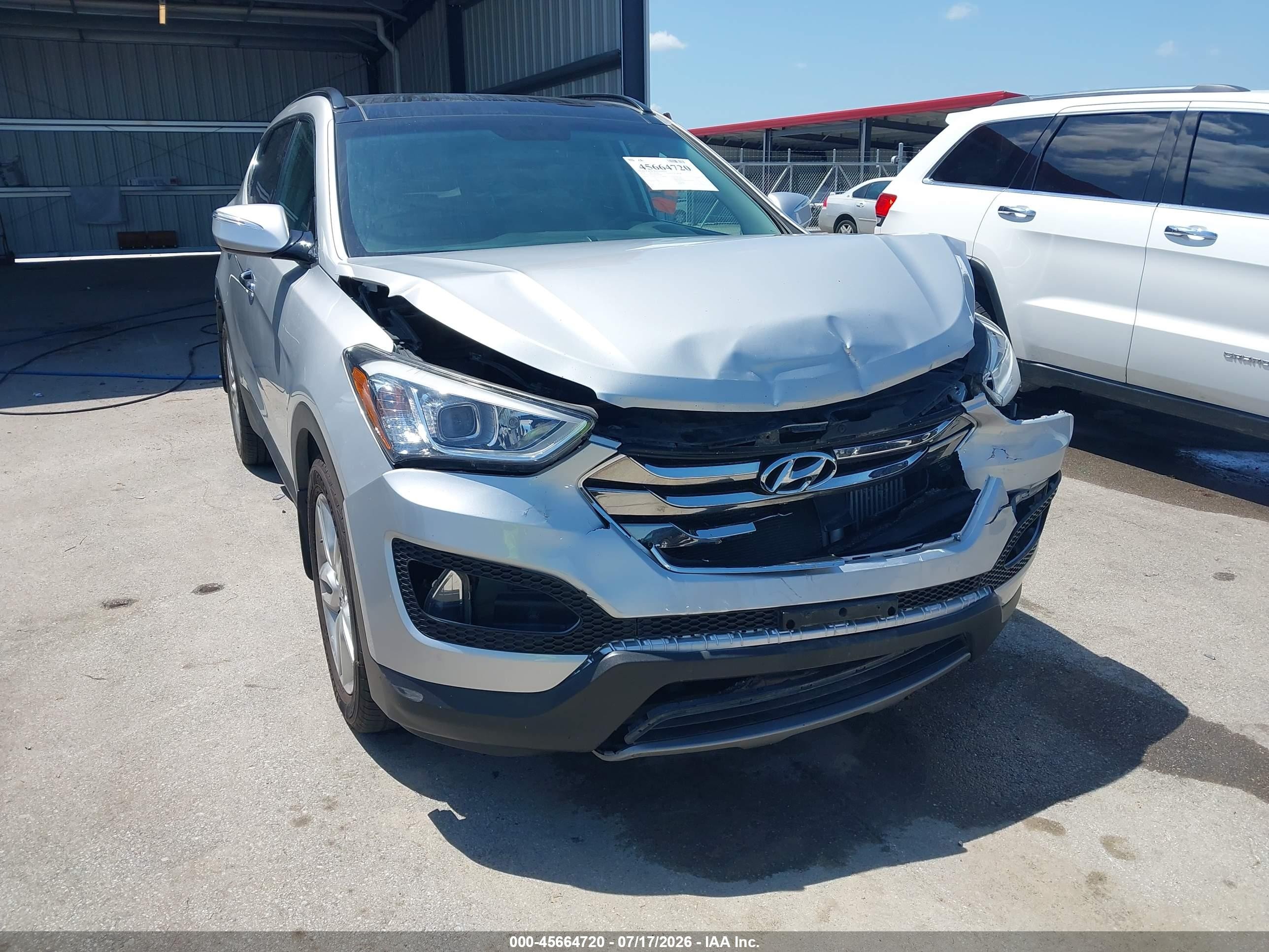 2014 Hyundai Santa Fe Sport 2.0l Turbo Серебряный vin: 5XYZW3LA8EG204798